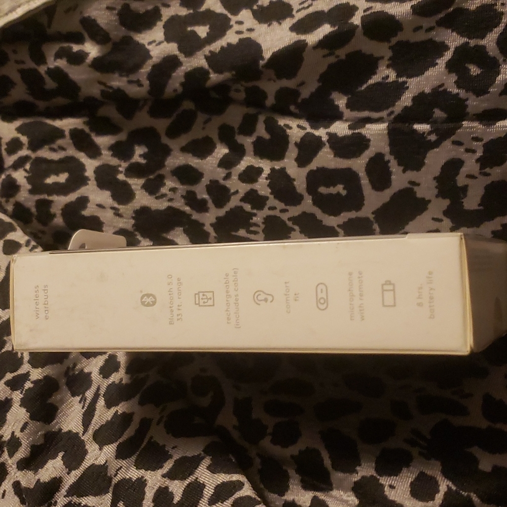Heyday wireless earbuds - Picture 2 of 2